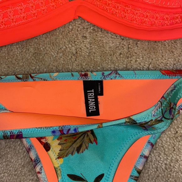 Triangle Bikini Set - Picture 2 of 4